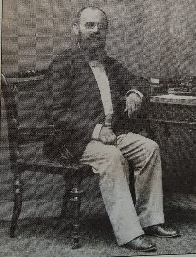 Љубомир Ненадовић (1837 — 1916) лекар, медицински писац и здравствено-просветни радник